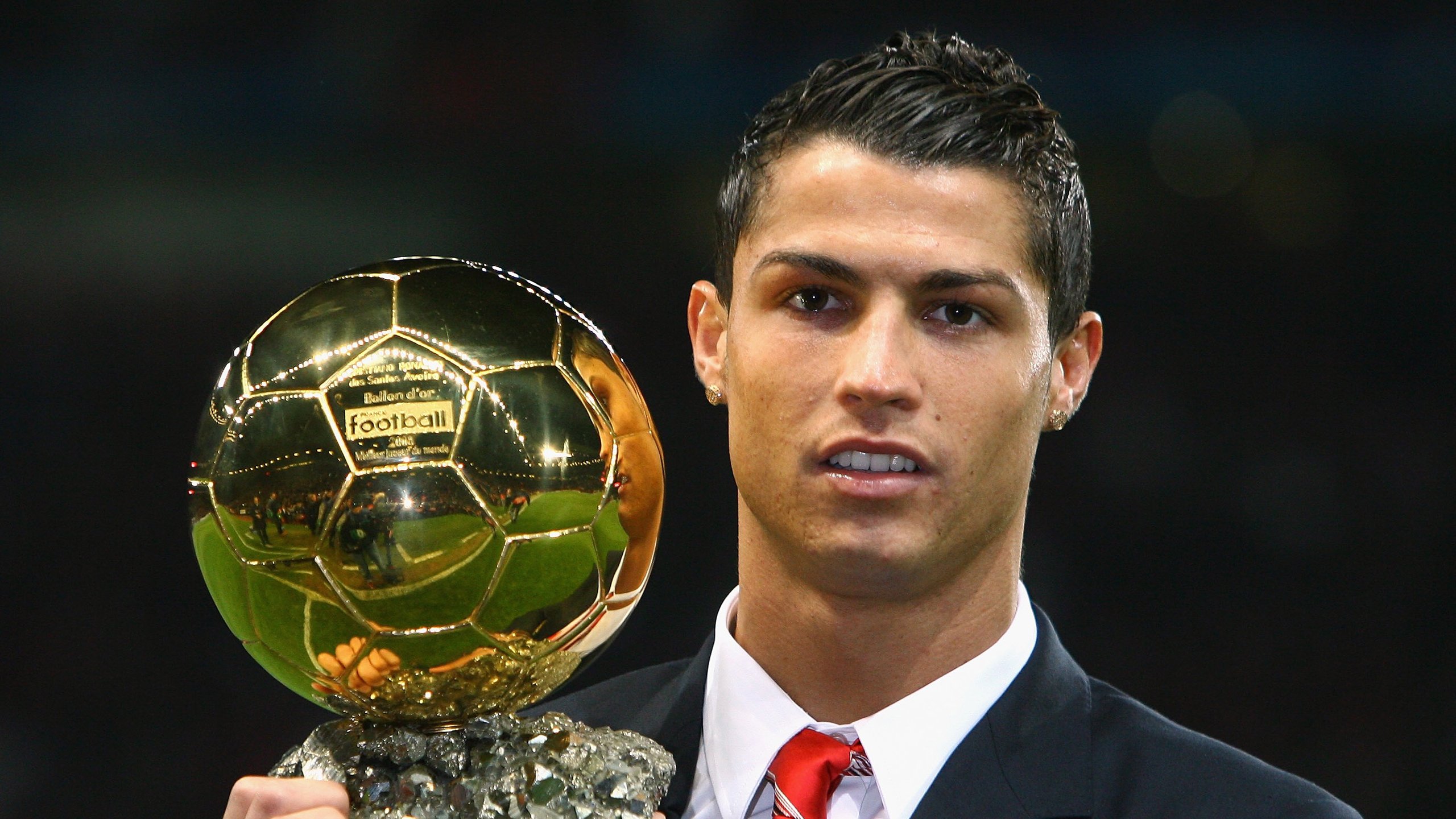 开云网站-“胡利安·门德斯的全能表现，成为阿根廷美洲狮队的进攻新动力”